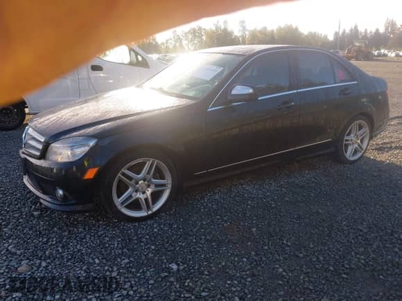 2009 Mercedes-Benz C 300 Sport с VIN WDDGF54X49F229539, выставлен на аукционе IAAI как лот 43336950 с пробегом 229 795 миль миль и . История ставок и продаж доступна на DreamBid. Изображение 2.