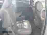 2005 Toyota Sienna XLE Limited z VIN 5TDZA22C75S282505, wystawiony jako IAAI lot #43576025 z przebiegiem 270 390 mil mil oraz . Historia ofert i sprzedaży dostępna na DreamBid. Obrazek 8.