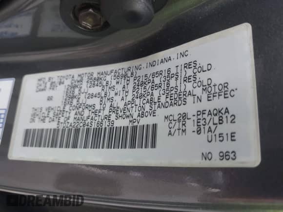 2004 Toyota Sienna XLE with VIN 5TDZA22C04S166139, listed as a IAAI auction lot 43343517 with 101,959 mi miles and . Bid and sale history available at DreamBid. Image 9.