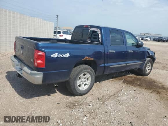 2006 Dodge Dakota SLT with VIN 1D7HW48N96S521312, listed as a Copart auction lot 68703435 with 178,356 mi miles and Salvage title. Bid and sale history available at DreamBid. Image 3.