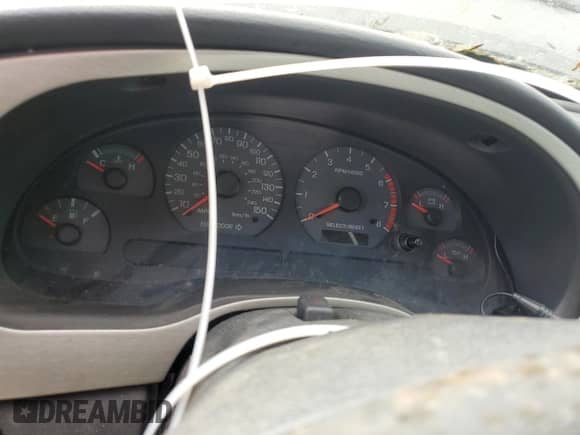 2002 Ford Mustang GT Deluxe z VIN 1FAFP45X02F129946, wystawiony jako Copart lot #51779885 z przebiegiem Nie podano mil oraz Szkoda całkowita • Salvage title. Historia ofert i sprzedaży dostępna na DreamBid. Obrazek 9.