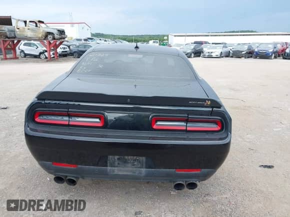 2021 Dodge Challenger R/T Scat Pack with VIN 2C3CDZFJ7MH637589, listed as a IAAI auction lot 43029784 with 30,160 mi miles and . Bid and sale history available at DreamBid. Image 17.
