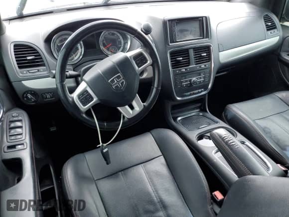 2018 Dodge Grand Caravan GT with VIN 2C4RDGEG9JR331578, listed as a Copart auction lot 75121024 with Not provided miles and Non repairable. Bid and sale history available at DreamBid. Image 8.