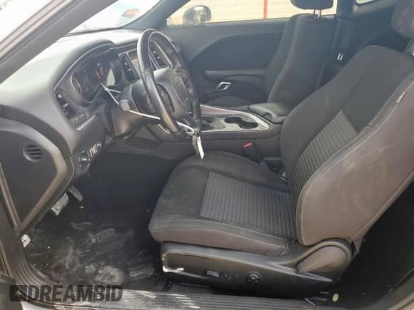 2020 Dodge Challenger SXT with VIN 2C3CDZAG3LH218990, listed as a Copart auction lot 81957265 with 59,129 mi miles and Salvage title. Bid and sale history available at DreamBid. Image 7.