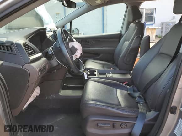 2020 Honda Odyssey EX-L с VIN 5FNRL6H76LB050278, выставлен на аукционе Copart как лот 81393955 с пробегом 46 857 миль миль и Списание • Salvage title. История ставок и продаж доступна на DreamBid. Изображение 7.