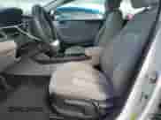 2016 Hyundai Sonata SE с VIN KMHE24L16GA041485, выставлен на аукционе Copart как лот 85714375 с пробегом 111 287 миль миль и Списание • Salvage title. История ставок и продаж доступна на DreamBid. Изображение 7.