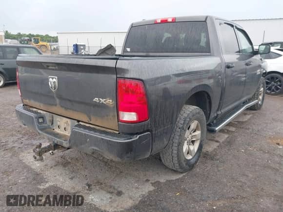 2016 Ram 1500 Express with VIN 1C6RR7KT3GS281486, listed as a IAAI auction lot 42646330 with 179,919 mi miles and . Bid and sale history available at DreamBid. Image 4.