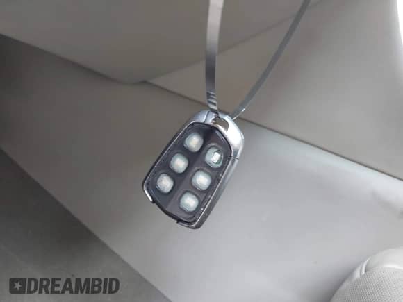 2015 Cadillac Escalade ESV Luxury with VIN 1GYS3HKJ0FR179756, listed as a IAAI auction lot 42597381 with 129,682 mi miles and . Bid and sale history available at DreamBid. Image 11.