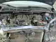 2017 Toyota Sienna LE z VIN 5TDJZ3DC3HS158910, wystawiony jako Copart lot #68297305 z przebiegiem 76 169 mil mil oraz Szkoda całkowita • Salvage title. Historia ofert i sprzedaży dostępna na DreamBid. Obrazek 17.