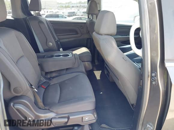 2020 Honda Odyssey EX с VIN 5FNRL6H53LB054674, выставлен на аукционе IAAI как лот 42785041 с пробегом 146 326 миль миль и . История ставок и продаж доступна на DreamBid. Изображение 8.