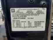 2005 GMC Sierra 1500 SLE z VIN 2GTEK13T751200347, wystawiony jako Copart lot #60863495 z przebiegiem 272 891 mil mil oraz Czysty tytuł • Clean title. Historia ofert i sprzedaży dostępna na DreamBid. Obrazek 12.
