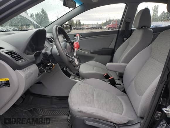 2017 Hyundai Accent SE с VIN KMHCT4AE6HU377938, выставлен на аукционе Copart как лот 89835475 с пробегом Не указан миль и Списание • Salvage title. История ставок и продаж доступна на DreamBid. Изображение 7.