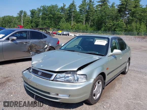 1997 Honda Accord z VIN MB410071000000000, wystawiony jako IAAI lot #42500040 z przebiegiem 100 085 mil mil oraz . Historia ofert i sprzedaży dostępna na DreamBid. Obrazek 2.