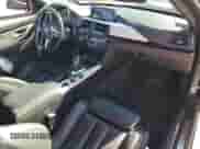 2016 BMW 4 Series 428i z VIN WBA3V7C51G5A28157, wystawiony jako Copart lot #86146735 z przebiegiem 60 381 mil mil oraz Czysty tytuł • Clean title. Historia ofert i sprzedaży dostępna na DreamBid. Obrazek 8.