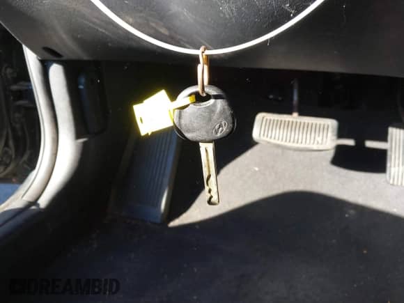 2009 Hyundai Elantra Touring с VIN KMHDC86E59U019638, выставлен на аукционе IAAI как лот 40742441 с пробегом 215 740 миль миль и . История ставок и продаж доступна на DreamBid. Изображение 11.