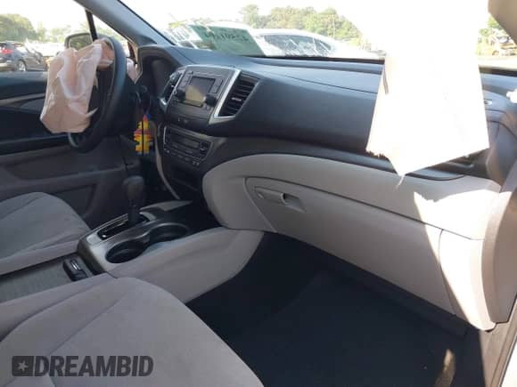 2018 Honda Pilot LX с VIN 5FNYF6H12JB034610, выставлен на аукционе IAAI как лот 42591104 с пробегом 61 766 миль миль и . История ставок и продаж доступна на DreamBid. Изображение 5.