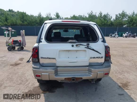 2002 Chevrolet TrailBlazer LT с VIN 1GNDT13S522196964, выставлен на аукционе IAAI как лот 42838427 с пробегом 134 253 миль миль и . История ставок и продаж доступна на DreamBid. Изображение 16.
