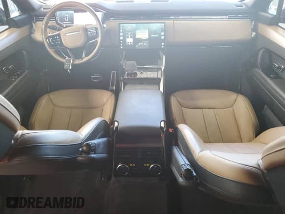 2024 Land Rover Range Rover Sport Dynamic SE z VIN SAL1L9FU1RA402619, wystawiony jako Copart lot #82056075 z przebiegiem 24 149 mil mil oraz Czysty tytuł • Clean title. Historia ofert i sprzedaży dostępna na DreamBid. Obrazek 8.