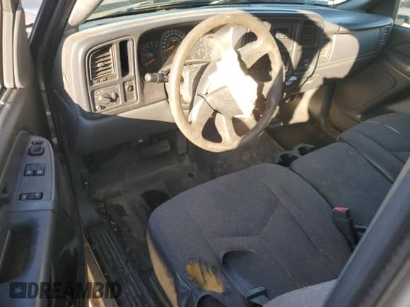 2004 Chevrolet Silverado 1500 Work Truck with VIN 1GCEC14Z54Z277644, listed as a Copart auction lot 45293905 with Not provided miles and Clean title. Bid and sale history available at DreamBid. Image 8.