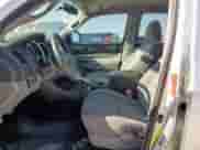 2013 Toyota Tacoma PreRunner с VIN 5TFJU4GN5DX044199, выставлен на аукционе Copart как лот 85938395 с пробегом 145 154 миль миль и Списание • Salvage title. История ставок и продаж доступна на DreamBid. Изображение 7.