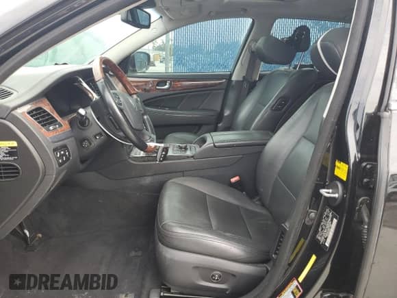 2015 Hyundai Equus Ultimate с VIN KMHGH4JHXFU092668, выставлен на аукционе Copart как лот 59670575 с пробегом 87 297 миль миль и Списание • Salvage title. История ставок и продаж доступна на DreamBid. Изображение 7.