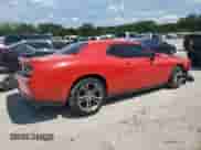 2022 Dodge Challenger R/T with VIN 2C3CDZBT2NH122279, listed as a Copart auction lot 64021665 with 68,494 mi miles and Salvage title. Bid and sale history available at DreamBid. Image 3.