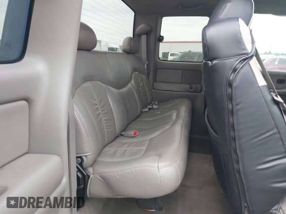 2000 Chevrolet Silverado 1500 LS с VIN 1GCEK19T6YE181168, выставлен на аукционе IAAI как лот 42883416 с пробегом 213 080 миль миль и . История ставок и продаж доступна на DreamBid. Изображение 8.