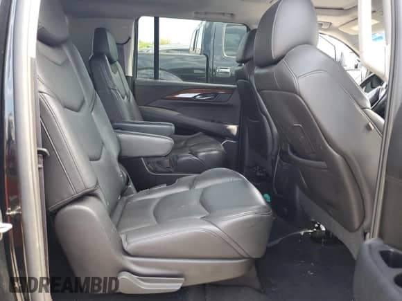2017 Cadillac Escalade ESV Premium Luxury с VIN 1GYS4JKJ2HR182844, выставлен на аукционе Copart как лот 80794725 с пробегом 111 444 миль миль и Списание • Salvage title. История ставок и продаж доступна на DreamBid. Изображение 11.