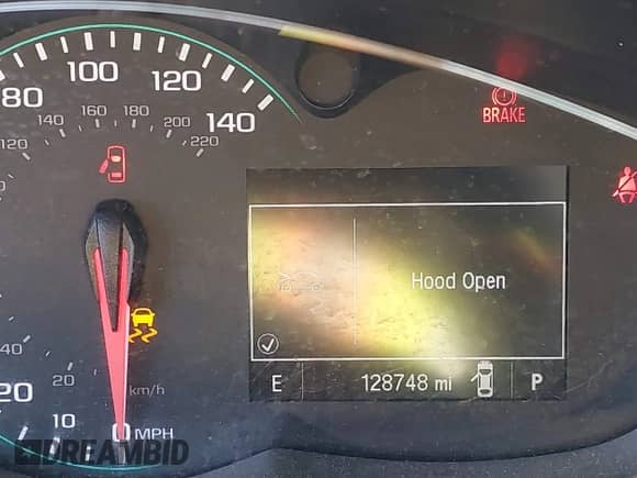 2018 Chevrolet Trax LS z VIN 3GNCJKSB3JL160860, wystawiony jako IAAI lot #43195256 z przebiegiem 128 748 mil mil oraz . Historia ofert i sprzedaży dostępna na DreamBid. Obrazek 15.