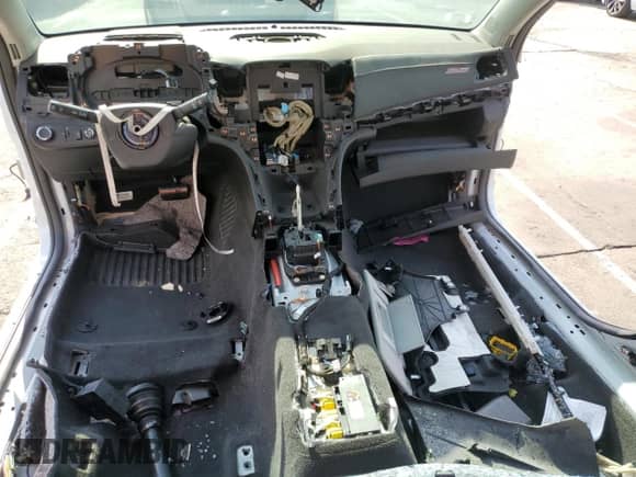 2016 Chevrolet SS с VIN 6G3F15RW1GL204720, выставлен на аукционе Copart как лот 42984425 с пробегом Не указан миль и Списание • Salvage title. История ставок и продаж доступна на DreamBid. Изображение 8.