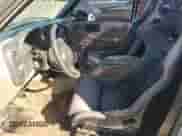 2000 Chevrolet S-10 с VIN 1GCCS1442Y8134970, выставлен на аукционе Copart как лот 56683165 с пробегом Не указан миль и Списание • Salvage title. История ставок и продаж доступна на DreamBid. Изображение 7.