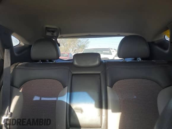 2011 Hyundai Tucson Limited with VIN KM8JU3AC7BU213263, listed as a Copart auction lot 52646455 with 165,236 mi miles and Salvage title. Bid and sale history available at DreamBid. Image 10.