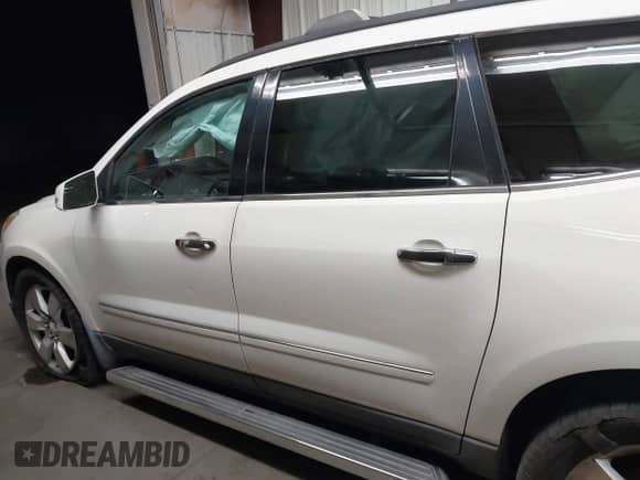 2011 Chevrolet Traverse LTZ с VIN 1GNKRLED5BJ185050, выставлен на аукционе IAAI как лот 42998250 с пробегом 115 424 миль миль и . История ставок и продаж доступна на DreamBid. Изображение 14.