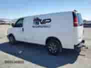 2006 Chevrolet Express Cargo z VIN 1GCFG15X761238996, wystawiony jako Copart lot #56253425 z przebiegiem 186 632 mil mil oraz Szkoda całkowita • Salvage title. Historia ofert i sprzedaży dostępna na DreamBid. Obrazek 2.