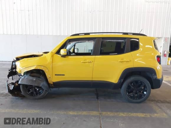 2017 Jeep Renegade Latitude with VIN ZACCJBBB1HPF25207, listed as a IAAI auction lot 42750814 with 113,334 mi miles and . Bid and sale history available at DreamBid. Image 14.