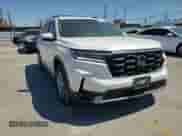 2023 Honda Pilot EX-L z VIN 5FNYG2H51PB016228, wystawiony jako Copart lot #63607195 z przebiegiem 32 468 mil mil oraz Szkoda całkowita • Salvage title. Historia ofert i sprzedaży dostępna na DreamBid. Obrazek 14.