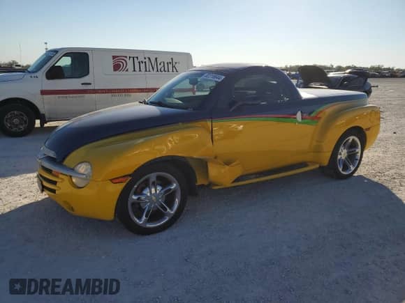 2004 Chevrolet SSR LS с VIN 1GCES14P34B109527, выставлен на аукционе Copart как лот 82218644 с пробегом Не указан миль и Списание • Salvage title. История ставок и продаж доступна на DreamBid. Изображение 1.