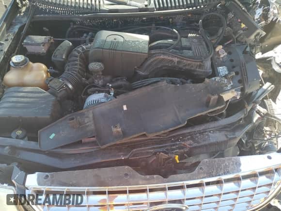 2002 Ford Explorer XLT с VIN 1FMZU63E72ZA14199, выставлен на аукционе Copart как лот 53809535 с пробегом Не указан миль и Списание • Salvage title. История ставок и продаж доступна на DreamBid. Изображение 13.