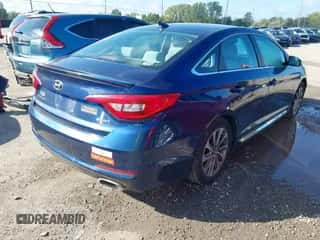 2016 Hyundai Sonata Limited with VIN 5NPE34AF5GH356495, listed as a IAAI auction lot 43254823 with 97,313 mi miles and . Bid and sale history available at DreamBid. Image 4.