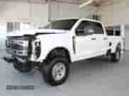 2024 Ford F-250 XL с VIN 1FT7W2BA2RED32472, выставлен на аукционе Copart как лот 86175355 с пробегом 15 826 миль миль и Списание • Salvage title. История ставок и продаж доступна на DreamBid. Изображение 2.
