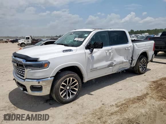 2025 Ram 1500 Limited z VIN 1C6SRFHPXSN582690, wystawiony jako Copart lot #61061555 z przebiegiem Nie podano mil oraz Szkoda całkowita • Salvage title. Historia ofert i sprzedaży dostępna na DreamBid. Obrazek 1.