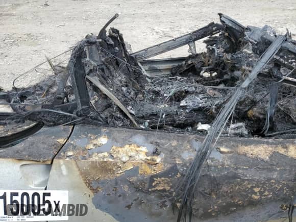 2016 Chevrolet Corvette Z51 3LT с VIN 1G1YM3D76G5000042, выставлен на аукционе Copart как лот 53315005 с пробегом Не указан миль и На запчасти • Non repairable. История ставок и продаж доступна на DreamBid. Изображение 10.