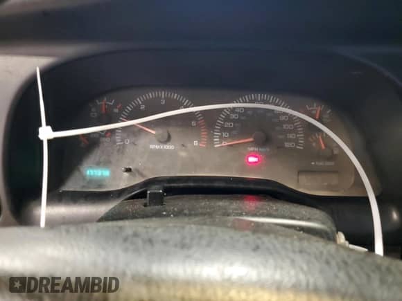 2001 Dodge 1500 Work Special с VIN 1B7HC16X31S689316, выставлен на аукционе Copart как лот 79426574 с пробегом 177 378 миль миль и На запчасти • Non repairable. История ставок и продаж доступна на DreamBid. Изображение 9.