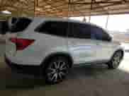 2017 Honda Pilot EX-L with VIN 5FNYF5H54HB013930, listed as a Copart auction lot 71901295 with 153,273 mi miles and Salvage title. Bid and sale history available at DreamBid. Image 3.