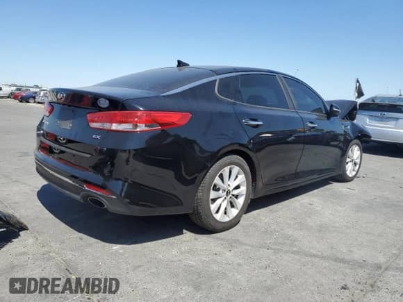 2016 Kia Optima EX с VIN 5XXGU4L34GG057892, выставлен на аукционе Copart как лот 63485165 с пробегом 135 223 миль миль и Списание • Salvage title. История ставок и продаж доступна на DreamBid. Изображение 3.