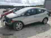 2023 Chevrolet Bolt EV 1LT z VIN 1G1FW6S02P4134108, wystawiony jako Copart lot #73603553 z przebiegiem 9 816 mil mil oraz . Historia ofert i sprzedaży dostępna na DreamBid. Obrazek 1.