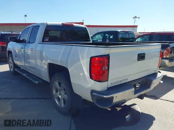 2014 Chevrolet Silverado 1500 LT with VIN 1GCRCREC6EZ235012, listed as a IAAI auction lot 43499115 with 358,332 mi miles and . Bid and sale history available at DreamBid. Image 3.
