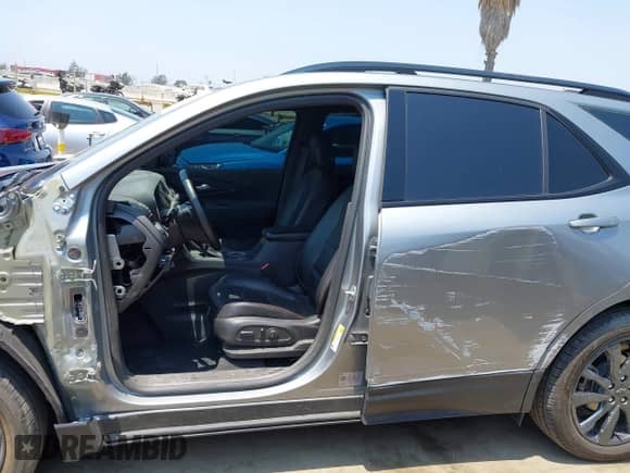 2024 Chevrolet Equinox RS с VIN 3GNAXWEG3RS118646, выставлен на аукционе IAAI как лот 42714235 с пробегом 18 741 миль миль и . История ставок и продаж доступна на DreamBid. Изображение 15.