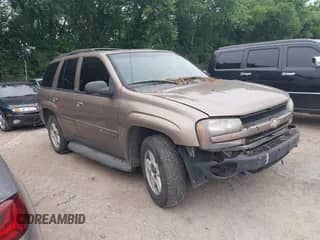 2003 Chevrolet TrailBlazer LT с VIN 1GNDT13S332151703, выставлен на аукционе IAAI как лот 42783132 с пробегом 222 176 миль миль и . История ставок и продаж доступна на DreamBid. Изображение 1.