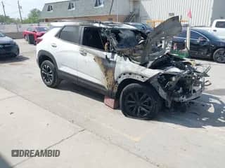 2021 Chevrolet TrailBlazer LT с VIN KL79MPSL1MB140335, выставлен на аукционе IAAI как лот 42285791 с пробегом Не указан миль и . История ставок и продаж доступна на DreamBid. Изображение 1.